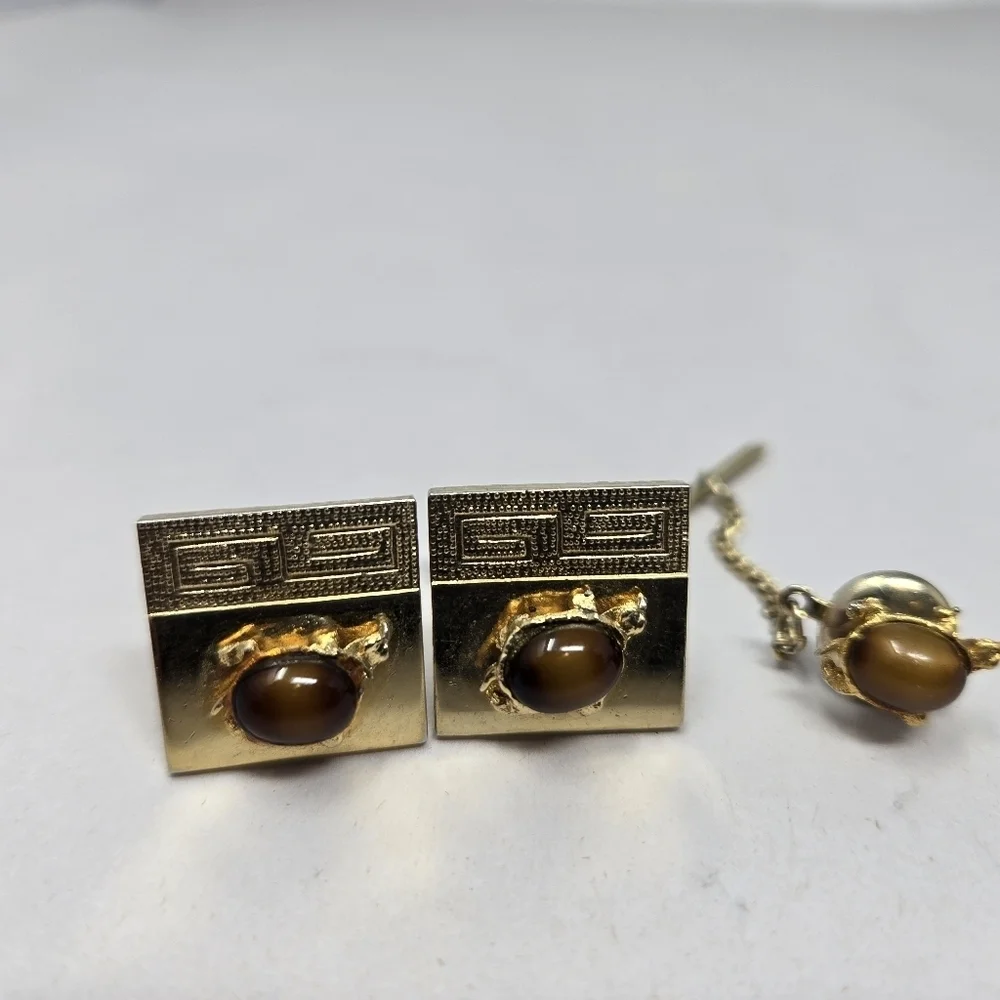 Vintage Mens Gold Tone Cuff Links With Tie Holder Brown Pietersite Stone Classy